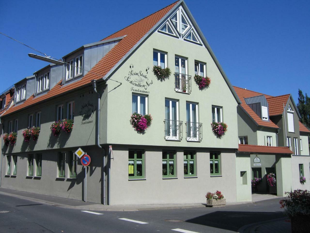 ホテル Weinstube Schwalbennest カールスシュタット エクステリア 写真