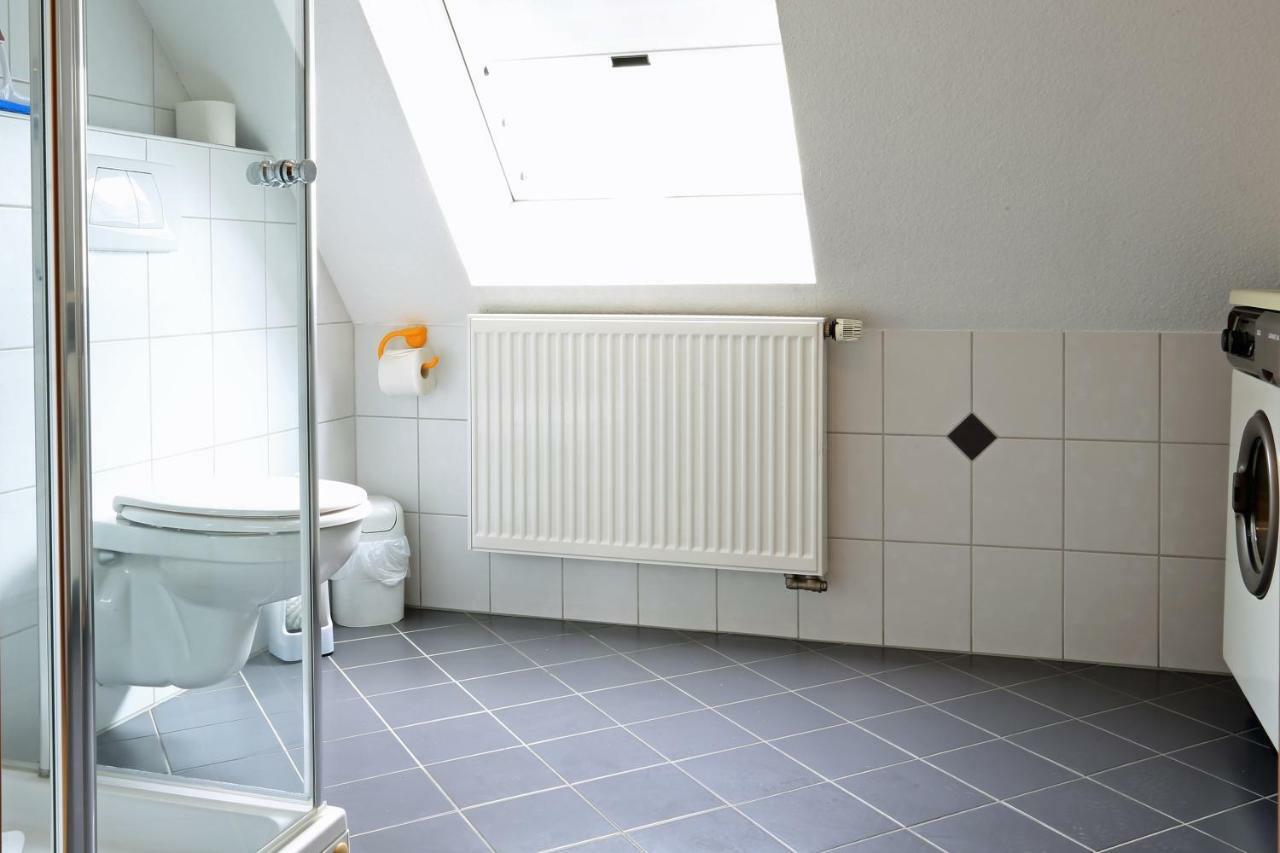 ホテル Weinstube Schwalbennest カールスシュタット エクステリア 写真